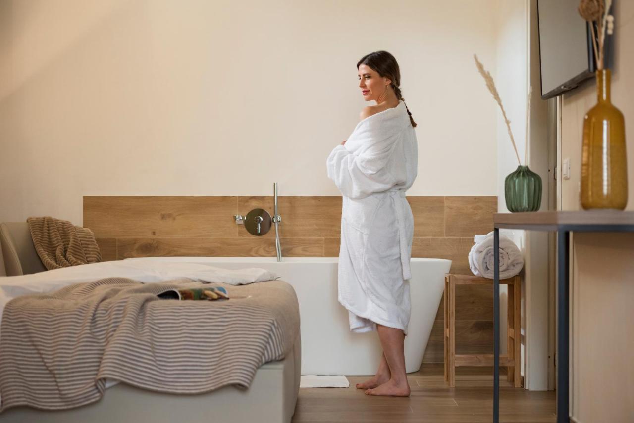 Botrona B&B Scarlino Eksteriør billede